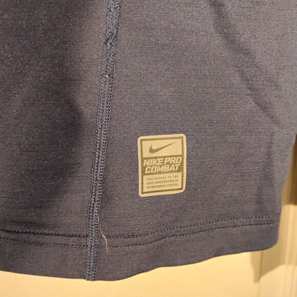 Nike Pro Combat shirrt mens L LArge navy blue 1/4 zip hyperwarm long sleeve - Picture 3 of 13